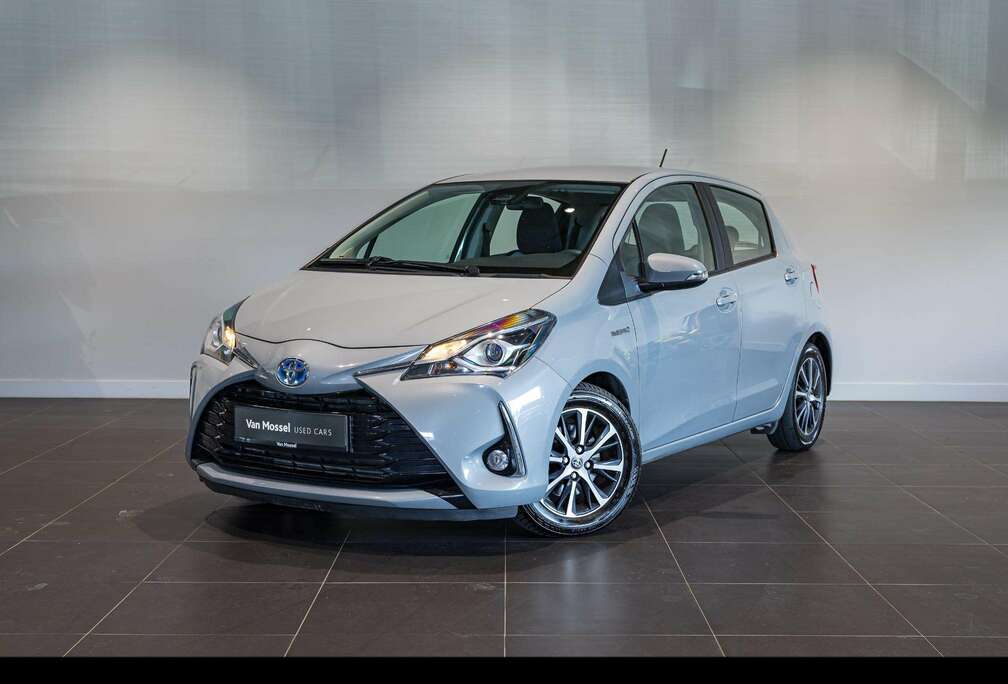 Toyota Camera  Cruise Control  Airco  Navigatie