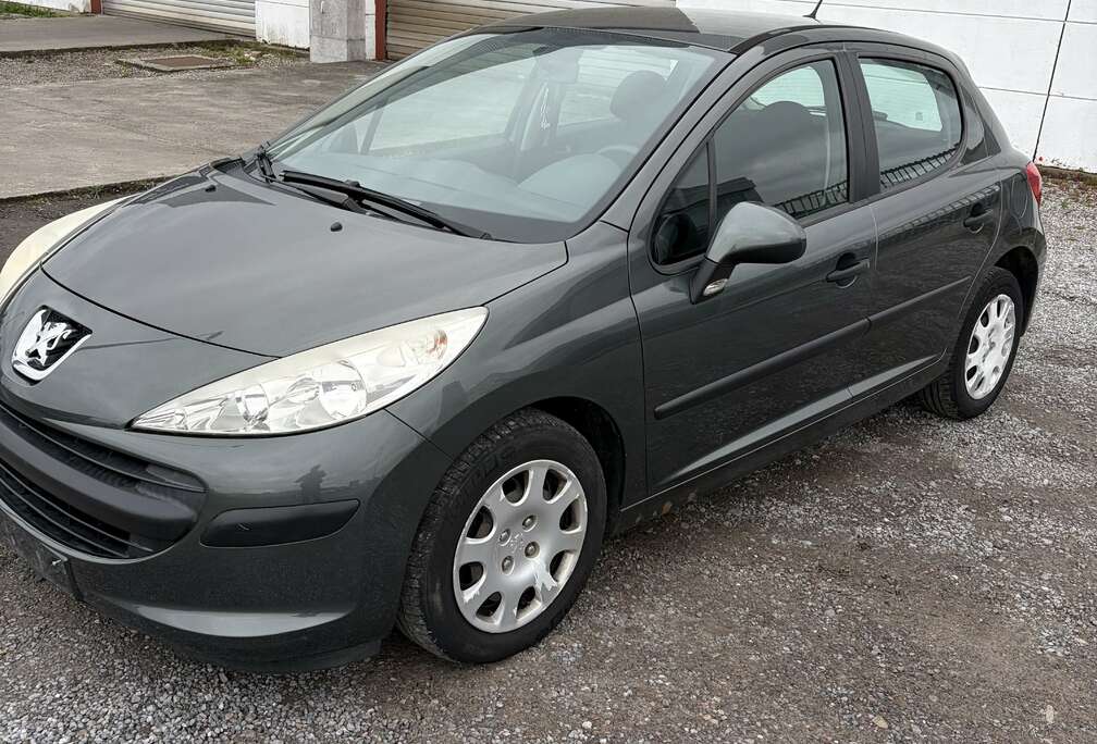 Peugeot 1.4i 16v Sporty
