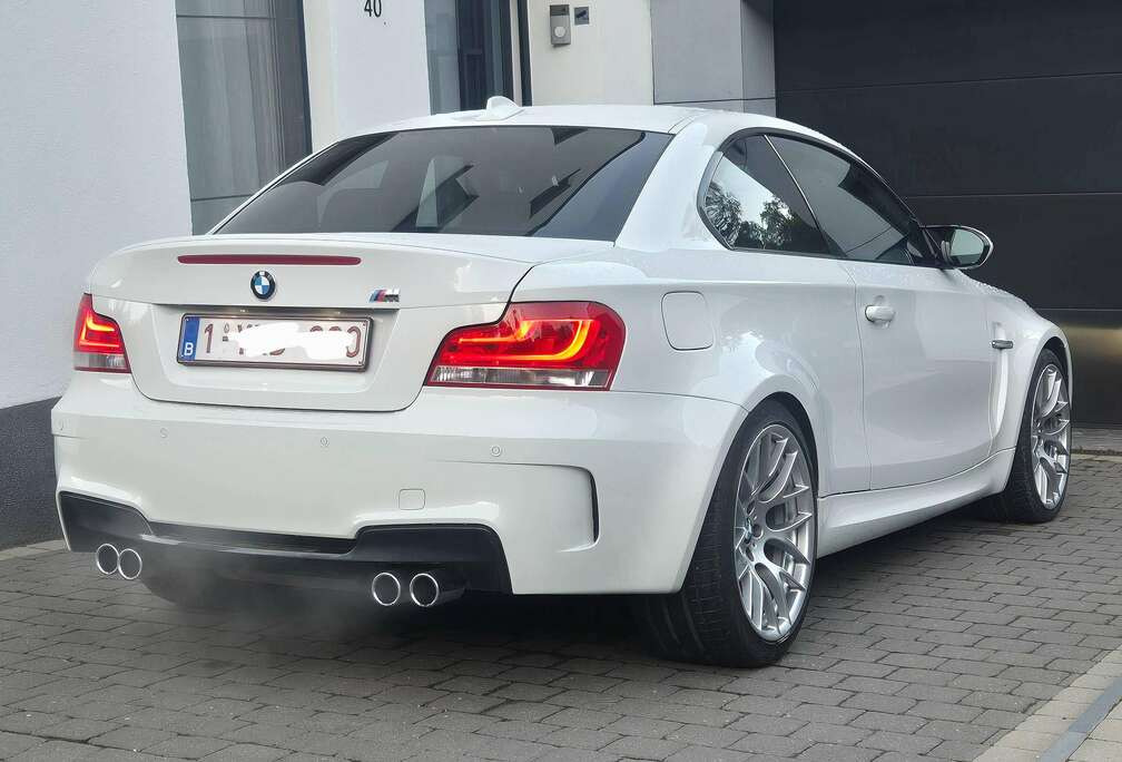 BMW 3.0i