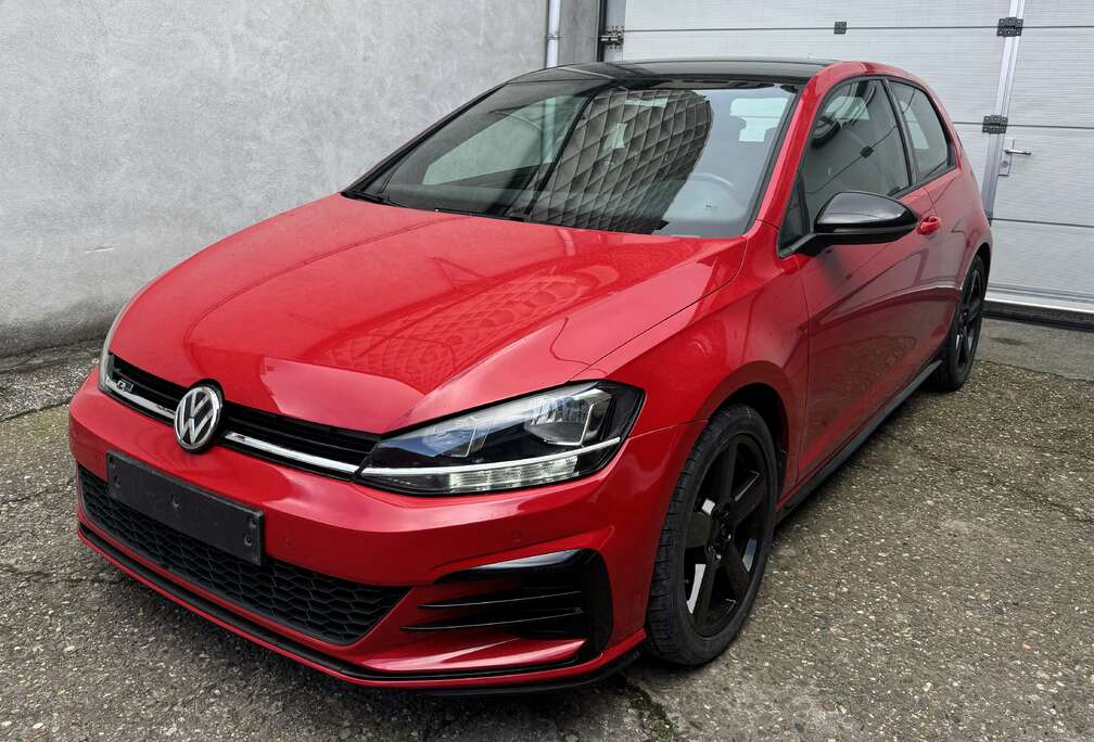 Volkswagen GOLF 7.5 RLINE ** EURO 6** CAMÉRA  ESSENCE