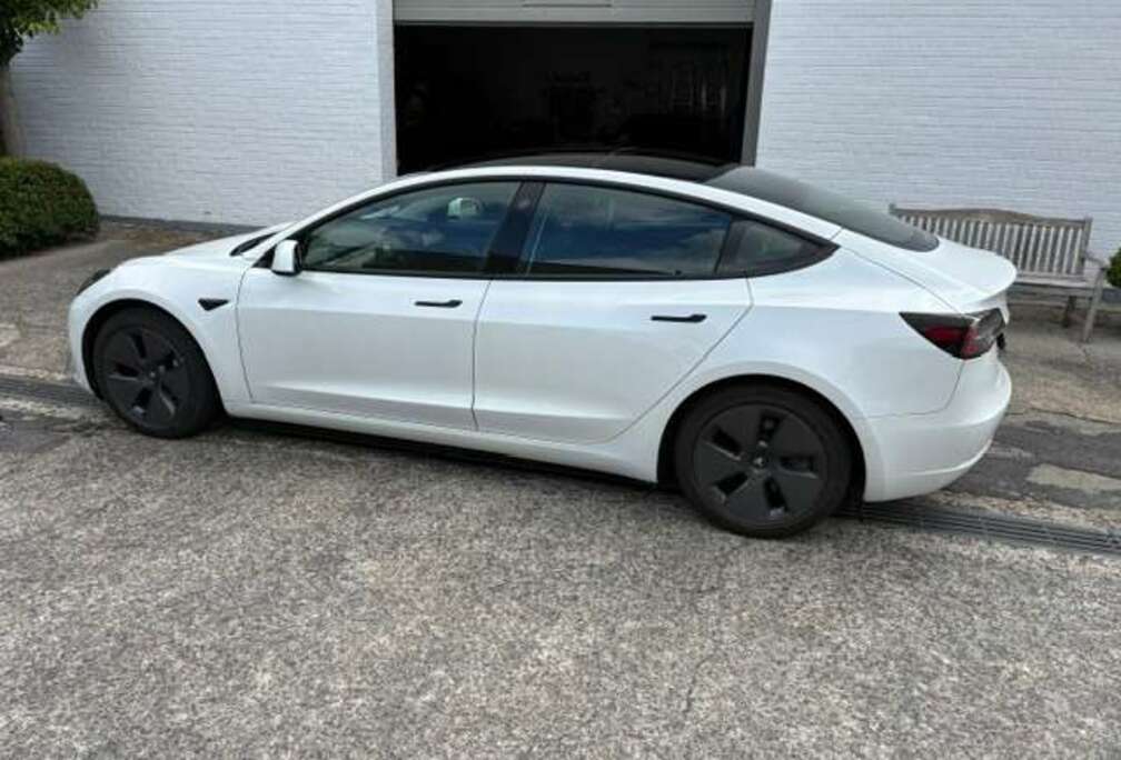 Tesla Model 3 55 kWh Standard Plus
