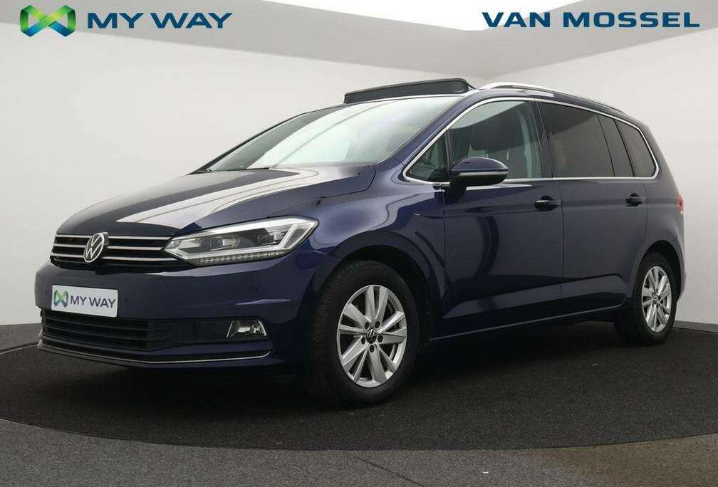 Volkswagen Touran Highline 1.5TSI OPF 150PK *AUTOMAAT*7 ZITPLAATSEN*TREKHAAK*PANODAK*CRUISE*PDC*NAVI*...*