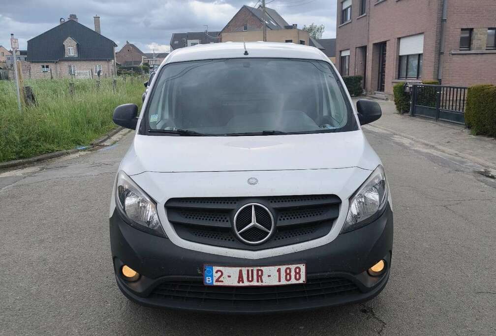 Mercedes-Benz FGN 109 CDI COMPACT