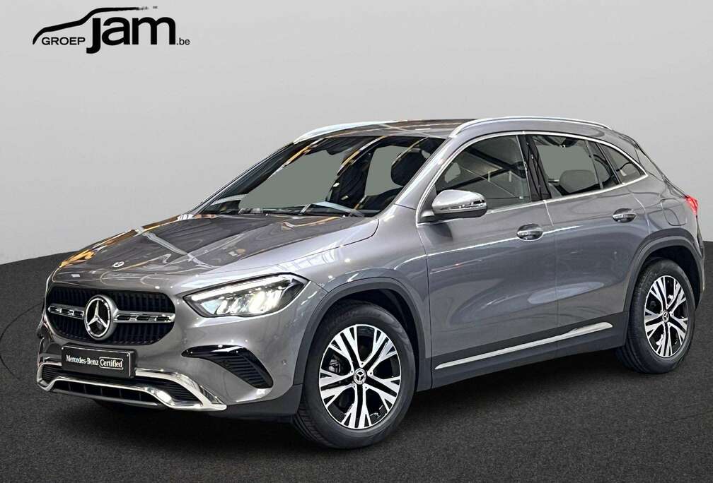 Mercedes-Benz Luxury Line