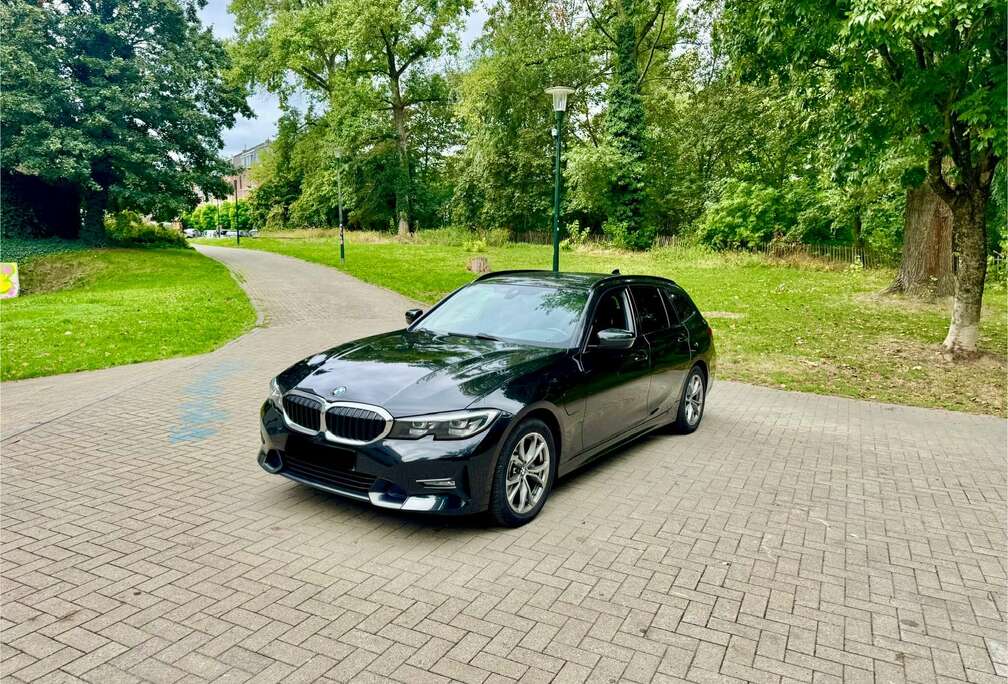 BMW Touring 320eAS PHEV.*** Edition Pack M Sport ***
