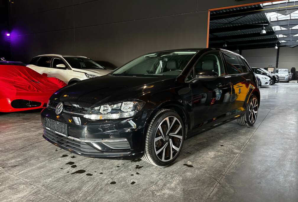 Volkswagen Golf 1.0 TSI IQ./ 12 MOIS DE GARANTIE