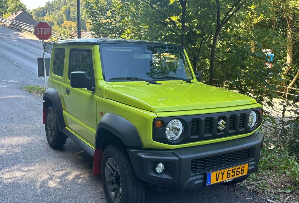 Suzuki Jimny 1.5i 4x4 GLX