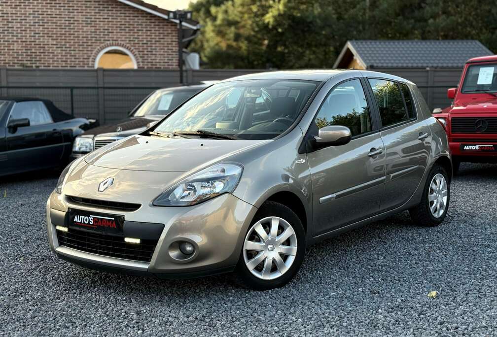 Renault 5 Deurs 101 Pk Navigatie Airco Benzine Manueel *