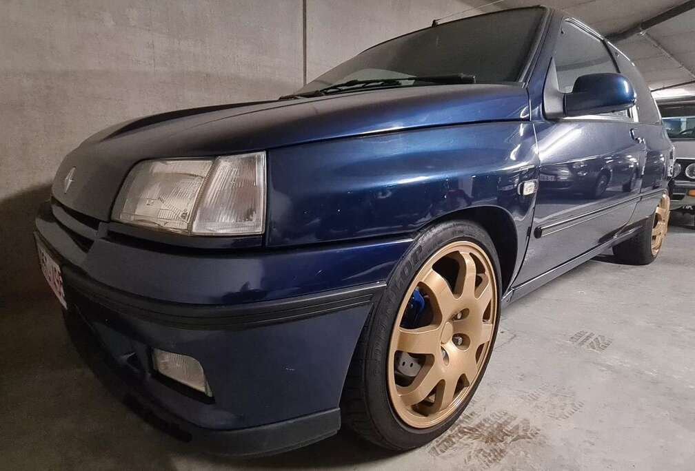 Renault Clio Williams