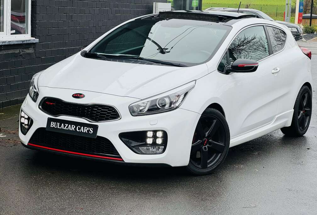 Kia Cee\'d GT 1.6 T-GDi GT GARANTI CARNET ECRAN