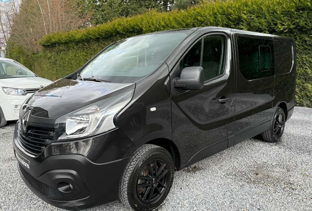 Renault 1.6 dCi 29 L2H1 - DOUBLE CABINE 6 PLACES - A VOIR