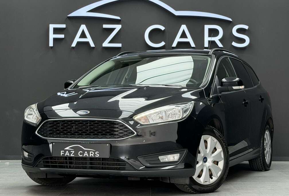 Ford 1.5 TDCi * 1ER PROP + CLIM + GPS + GARANTIE *