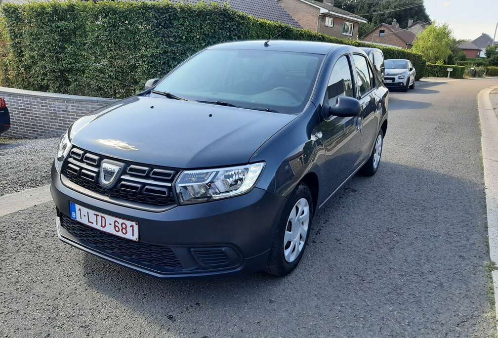 Dacia 1.0i 2020 32000 kms  marchand ou export