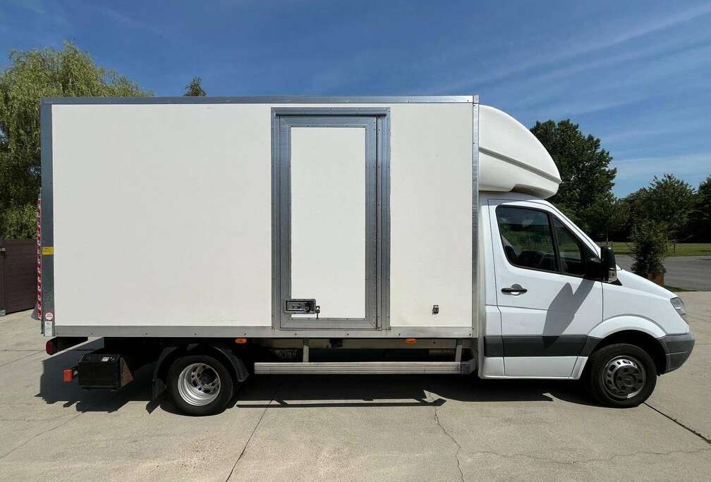 Mercedes-Benz MEUBELBAK, LAADBRUG, 3 ZIT, AIRCO, 126 000 km, 513 2.1 CDI A3