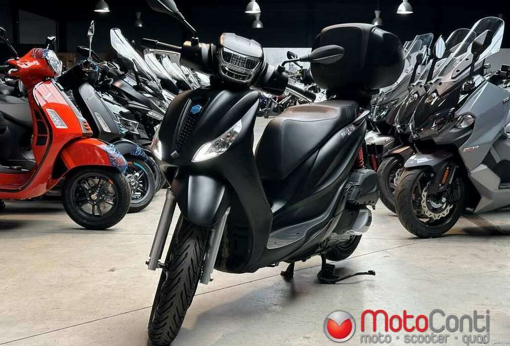 Piaggio S