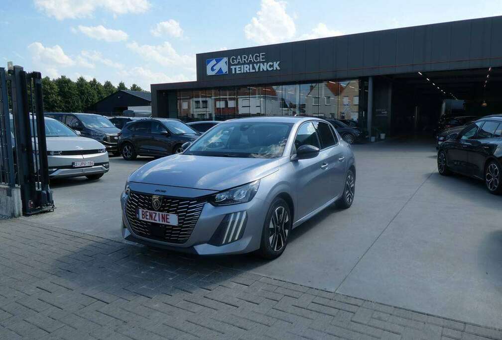 Peugeot 1.2 i benzine 100pk Allure Luxe \'25 16000km (83695)
