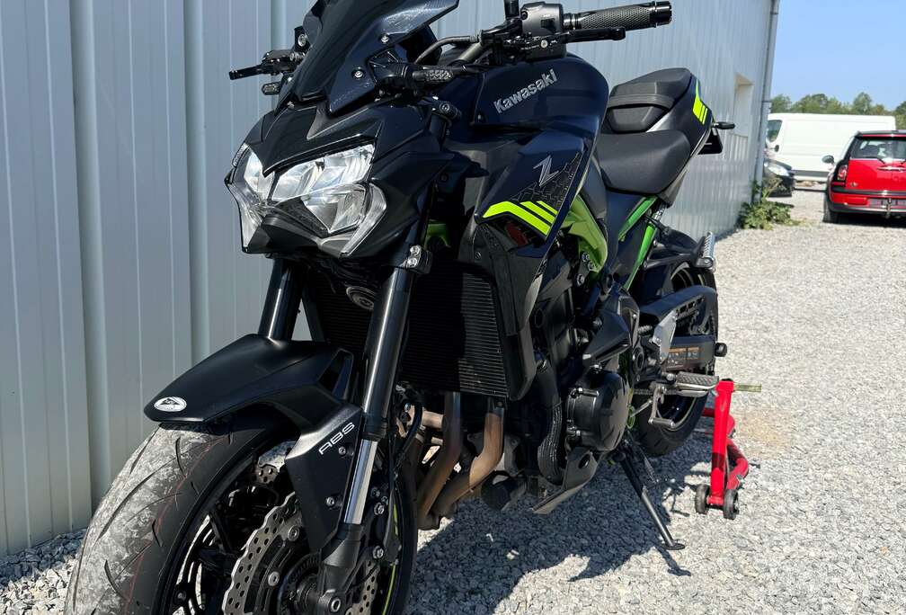 Akrapovic