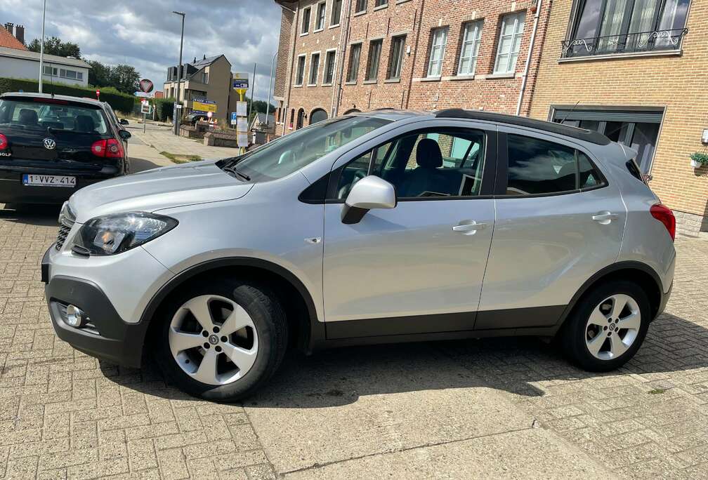 Opel Navigations 1er Main //Belle Auto//Carnet complet/