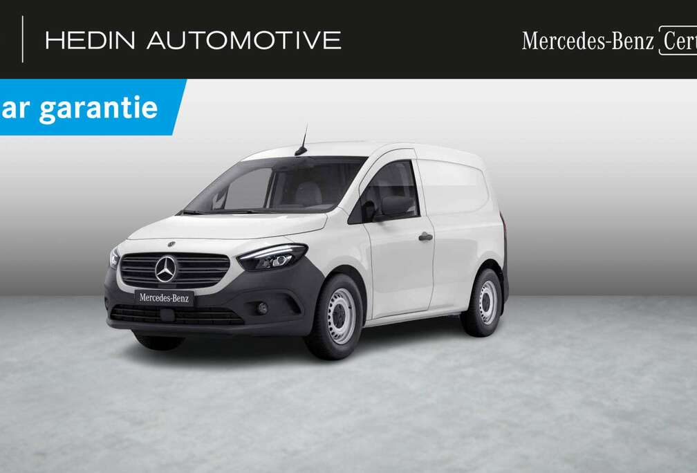 Mercedes-Benz 110 CDI L1 Base | Handgeschakeld | Parkeer Pack |