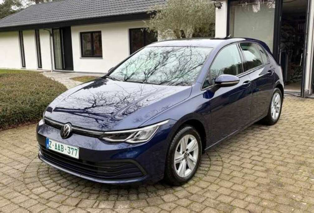 Volkswagen Golf 1.0 eTSI DSG Automaat - GPS - Adapt. cruise