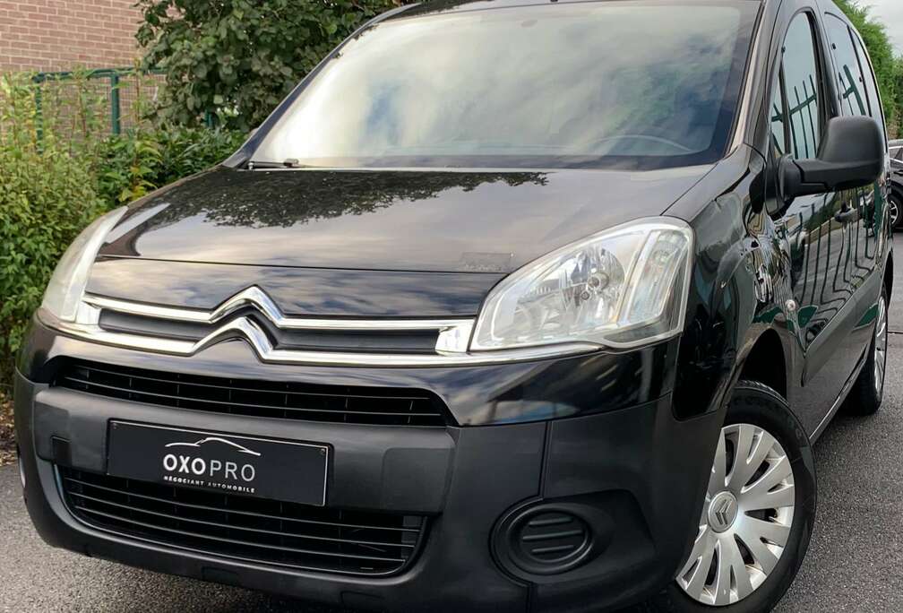 Citroen 1.6Essence / Multispace / 5 Places / PRIX EMPORTER