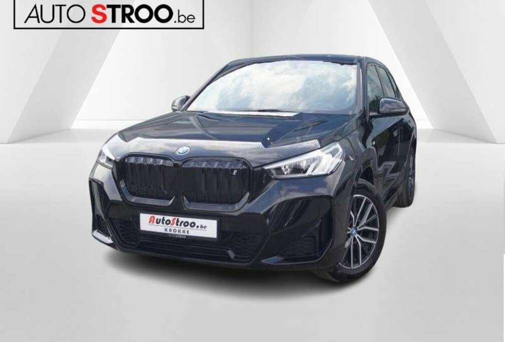 BMW Xdrive30 M-SPORT ACC PANO BLACKPACK