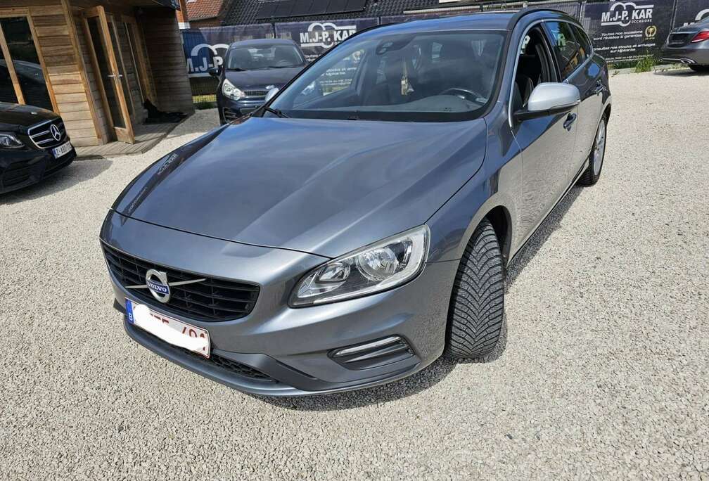 Volvo 2.0 D2 Momentum R-Design