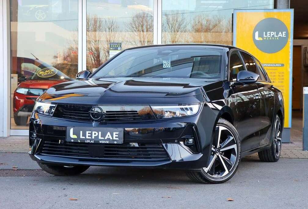 Opel GS LINE 1.2T 130PK  NAVI  360 CAMERA  KEYLESS