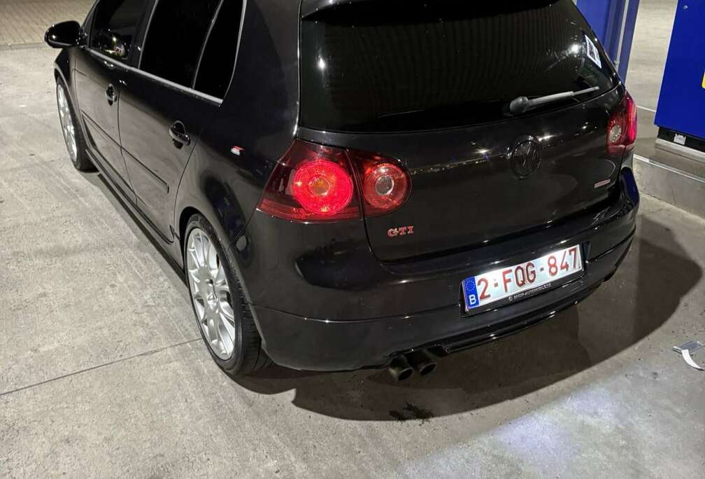 Volkswagen VW GOLF 5 Gti édition 30