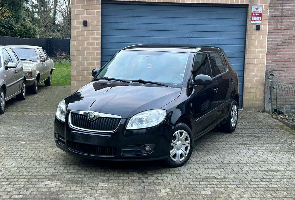 Skoda 1.2i 16v Airco LEZ2030 Onderhoudsboek 2sleutels