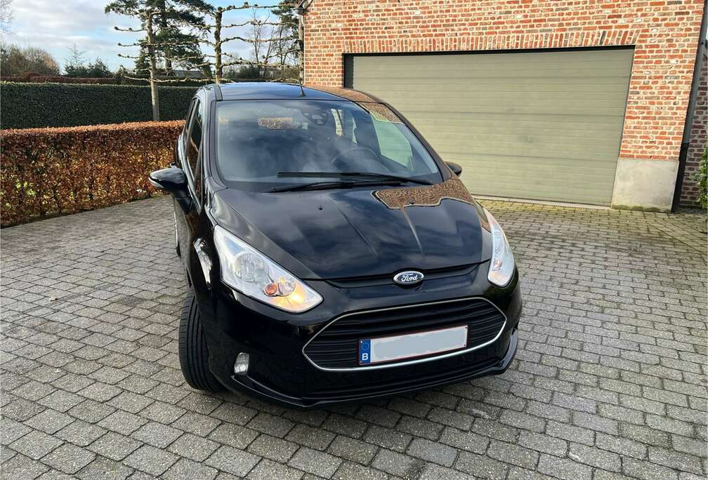 Ford Trend 5d 1.0L Ecoboost 100PK