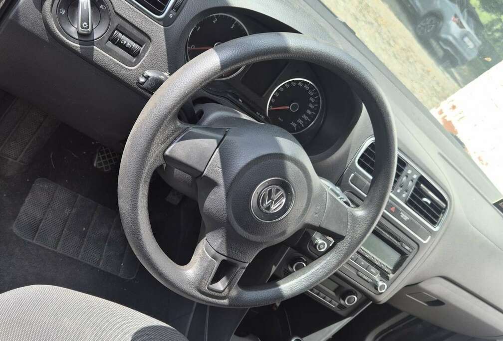 Volkswagen 1.6 CR TDi Highline DPF