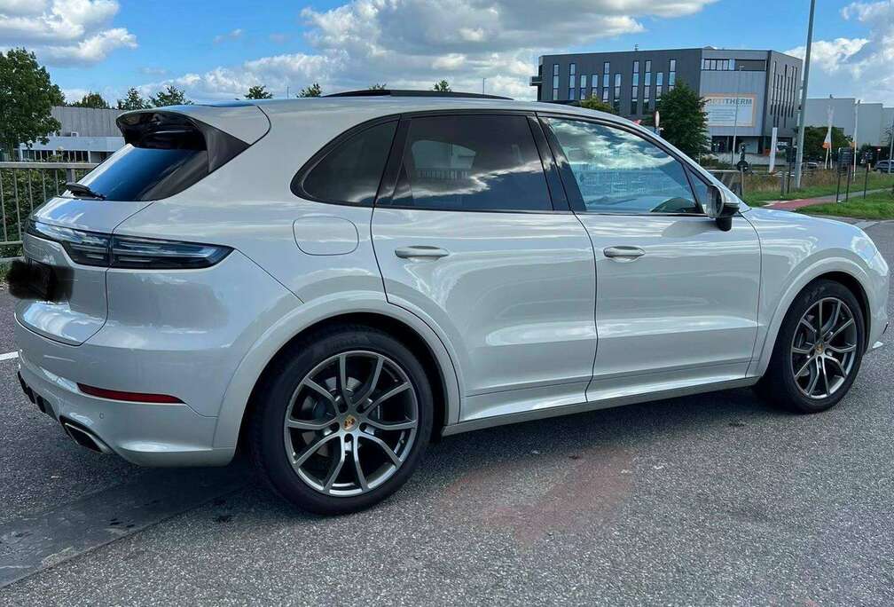 Porsche Cayenne 3.0 Turbo V6 Tiptronic S