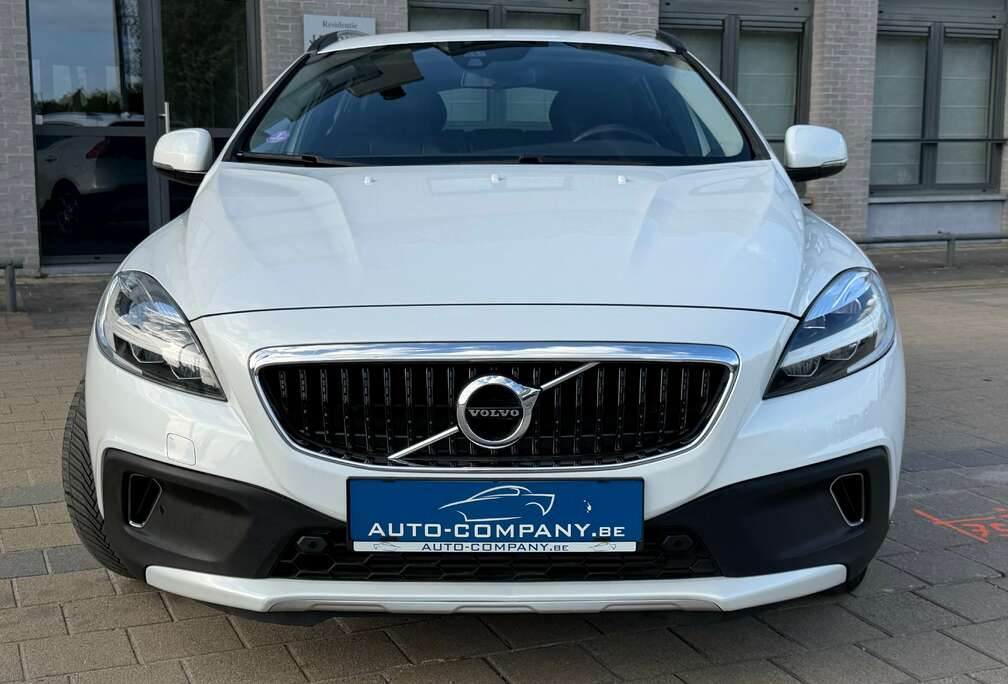 Volvo V40 Cross Country 2.0 T3 Ocean Race