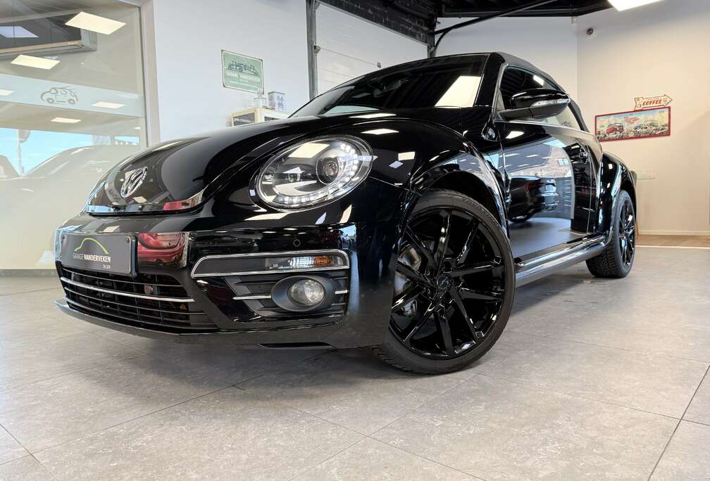 Volkswagen Beetle Cabriolet 1.2 TSI Sound DSG