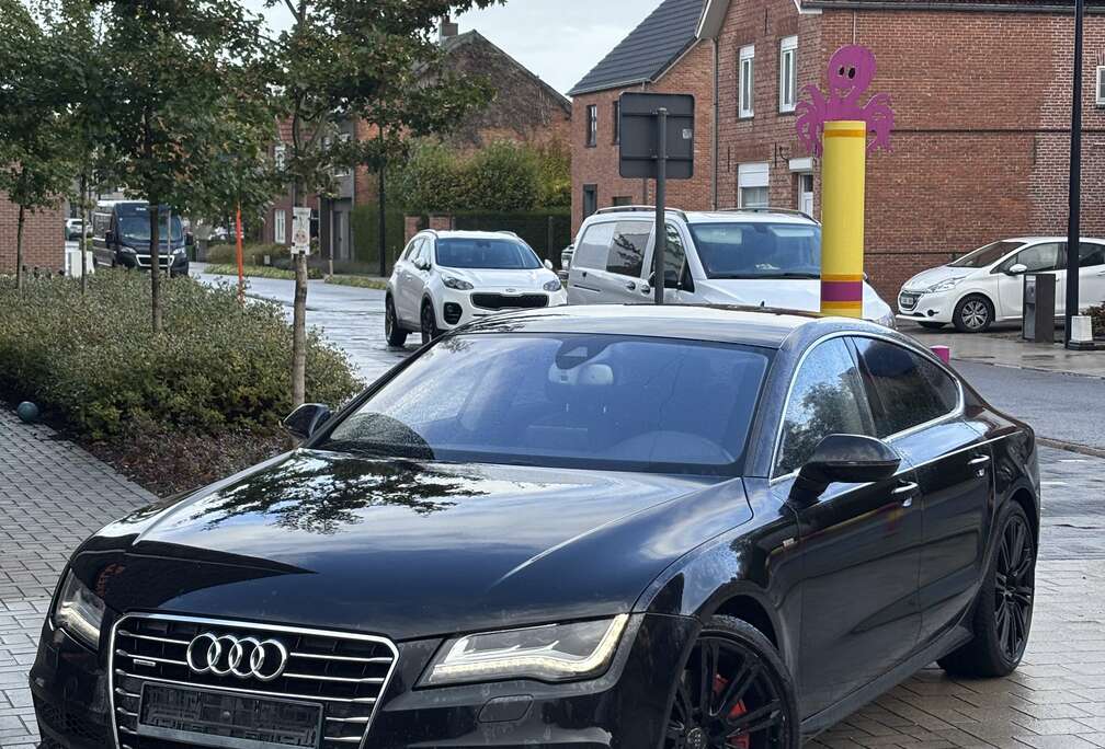 Audi 3.0 TDI quattro tiptronic sport selection