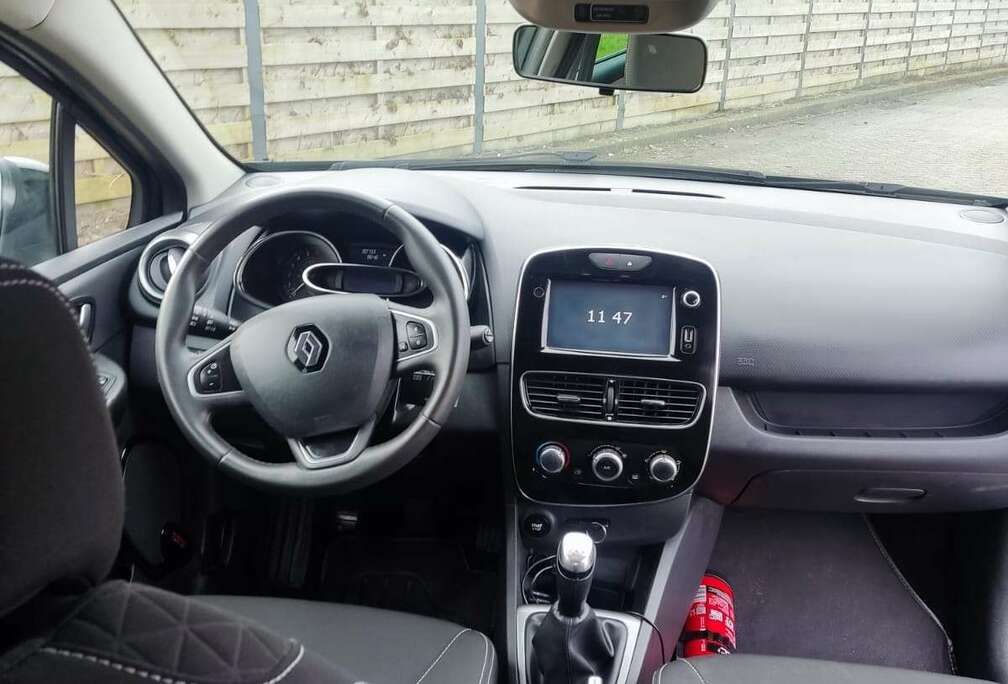 Renault 1.2i Limited