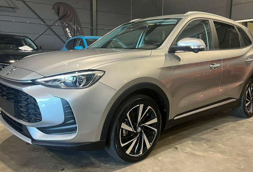 MG 1.5 Hybrid+ Luxury - 03/2026 - 20 km