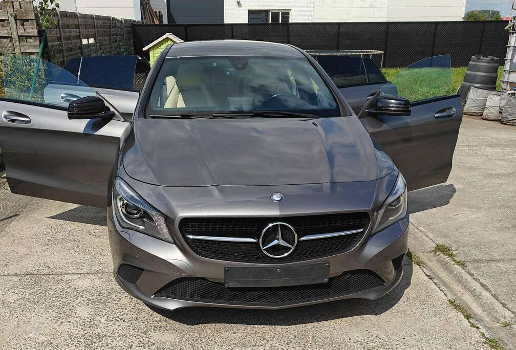 Mercedes-Benz CLA 200 d Business Solution