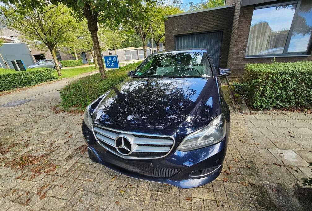 Mercedes-Benz E 300 BlueTEC HYBRID 7G-TRONIC Avantgarde