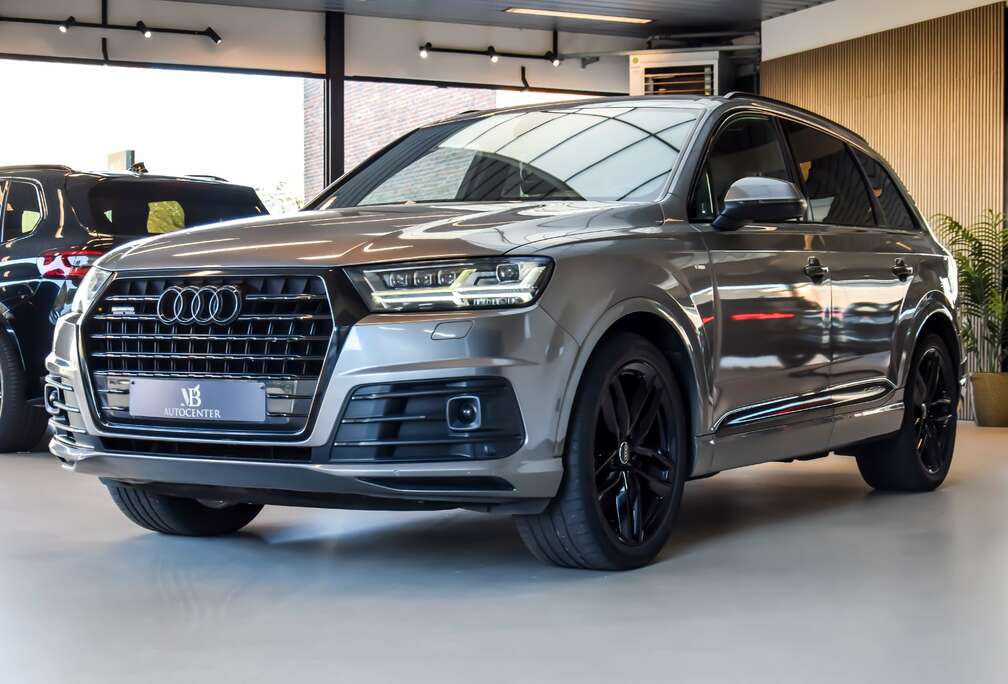 Audi 3.0 TDI Quattro S-Line 08/2015 -7PL -Full Option