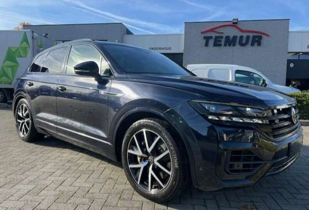 Volkswagen 3.0 V6 e-Hybrid 4Motion Aut. R Pano/Airsus/Led/Cam