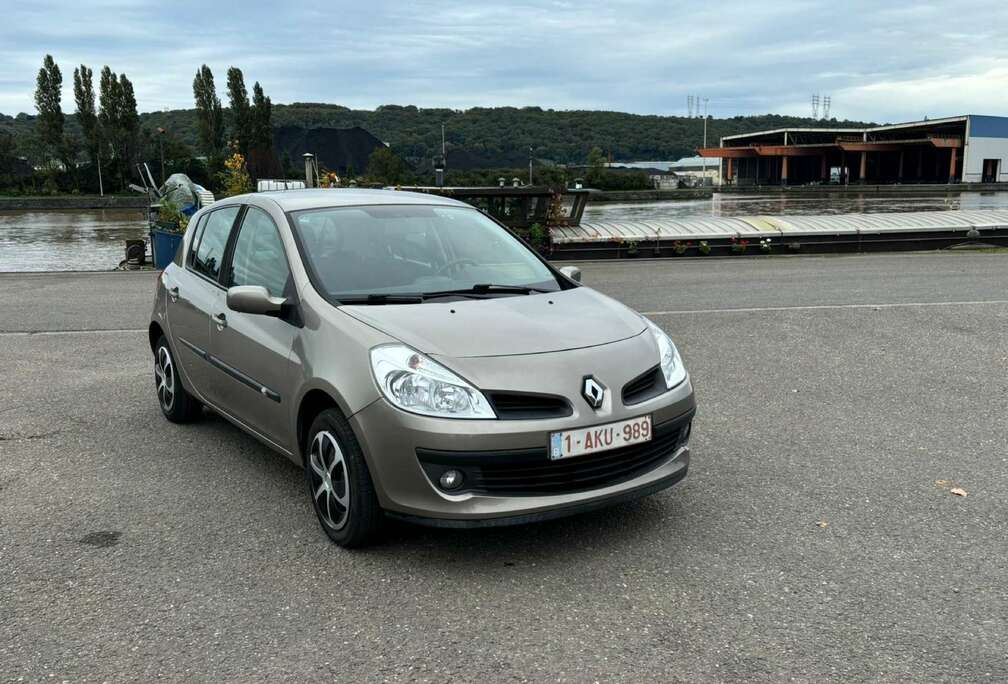 Renault 1.2i 16v Authentique