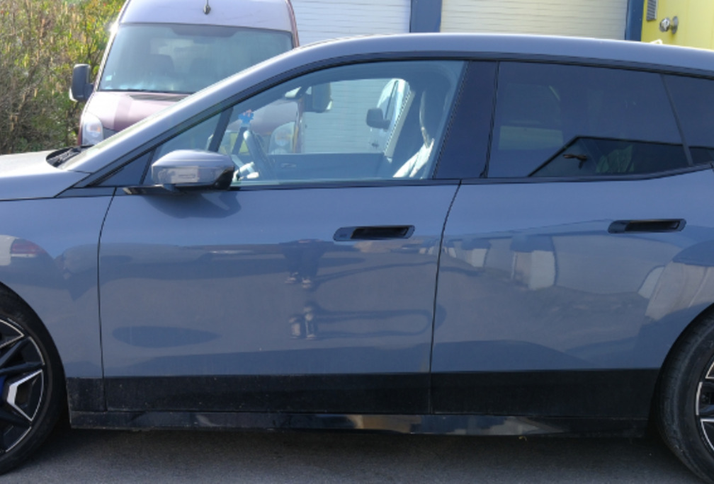 BMW Série spéciale iX 76.6 kWh xDrive40 full options