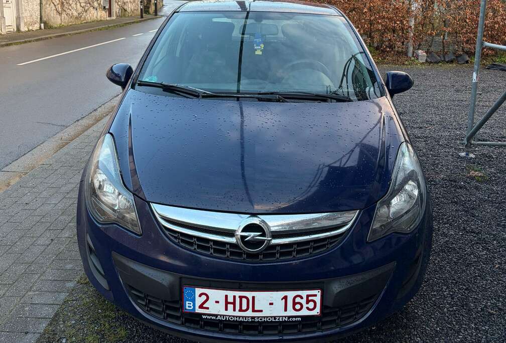 Opel Corsa 1.0i Enjoy