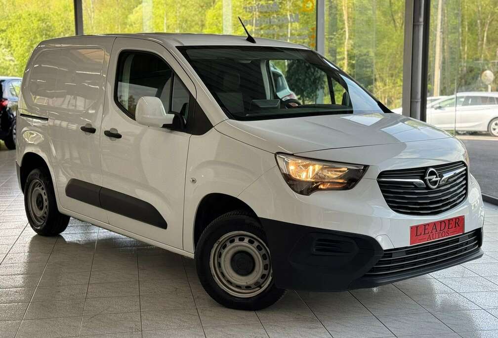 Opel 1.5 DIESEL 76CV - GPS - AIRCO - CRUISE