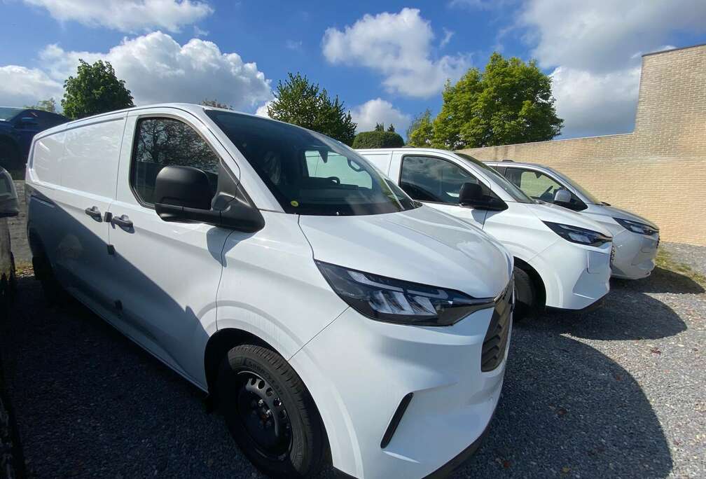 Ford Transit Custom Bestelwagen Trend STAGE 6.2 FWD 2.0