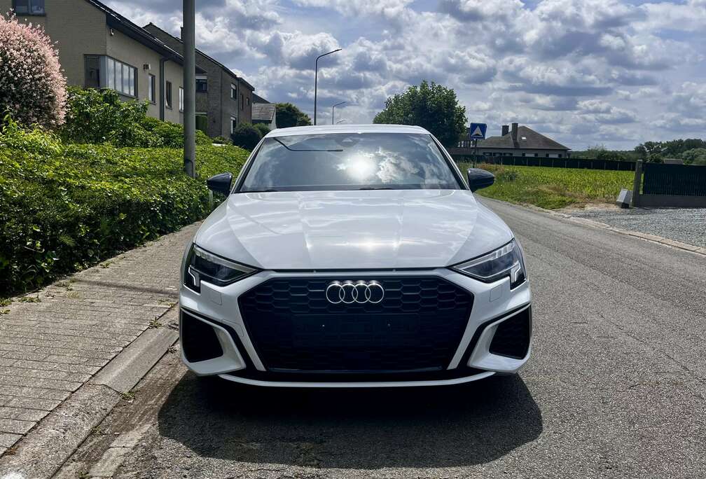 Audi Sportback 35 TFSI S line