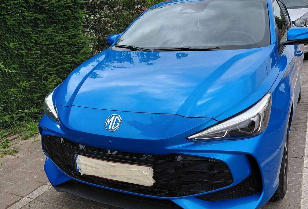 MG Hybrid+Luxury