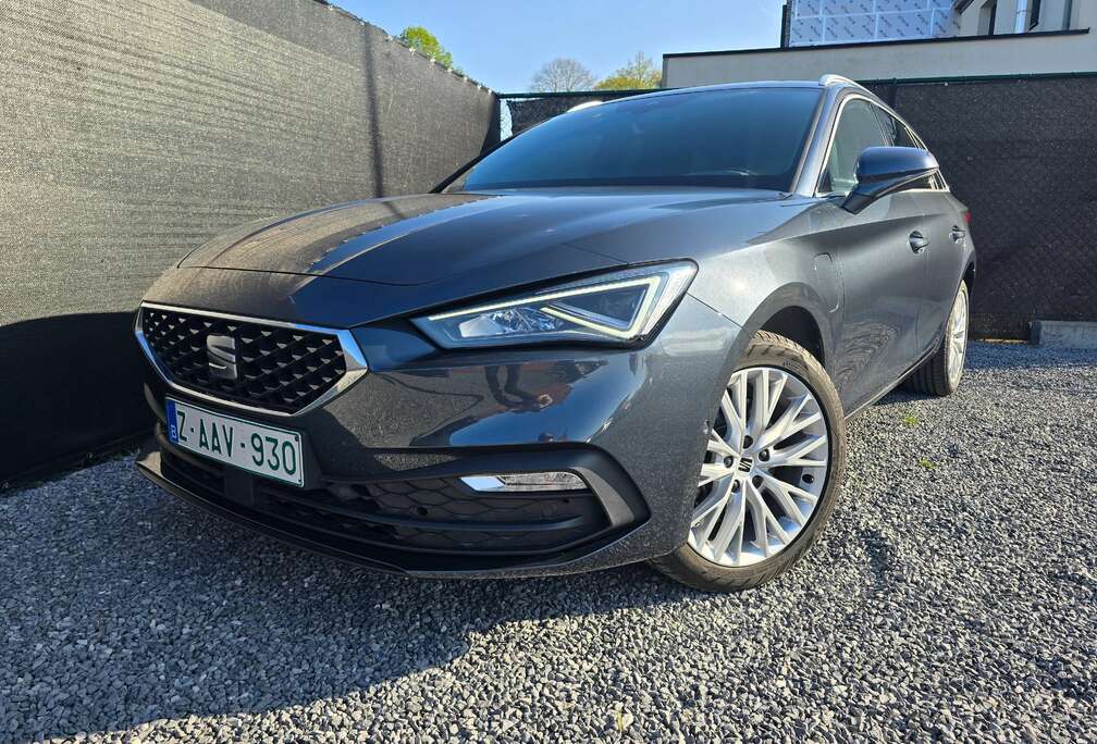SEAT Sportstourer 1.4 e-Hybrid 37500 kms
